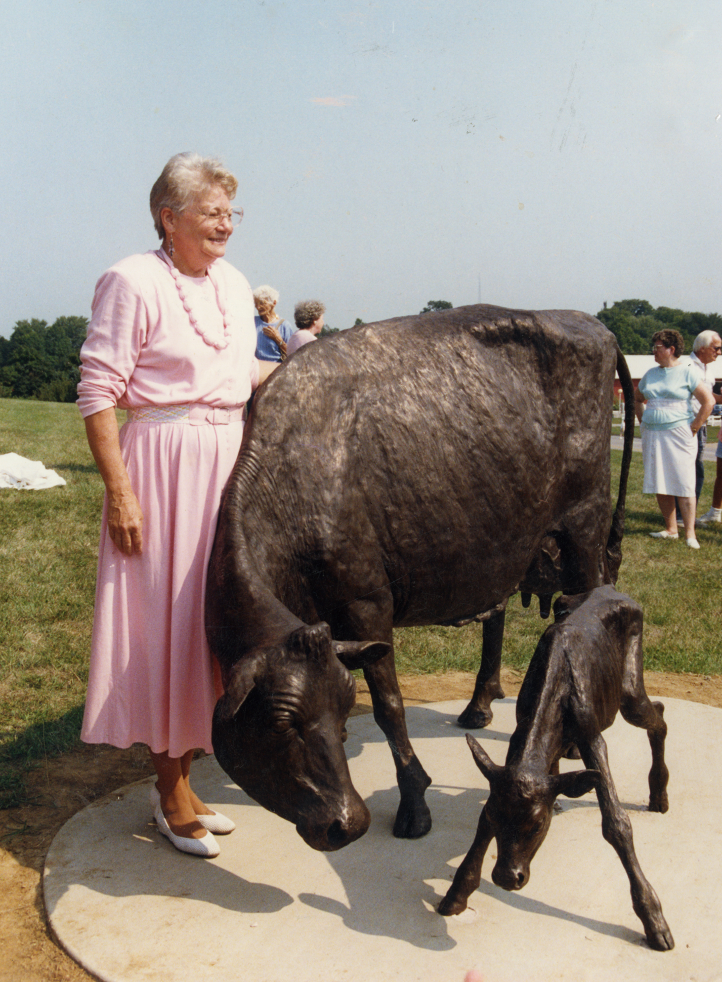 Image 009, Posing with Statue.jpg